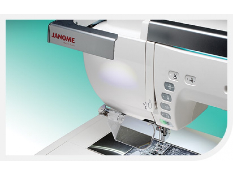 šicí a vyšívací stroj Janome Memory Craft 15000-3